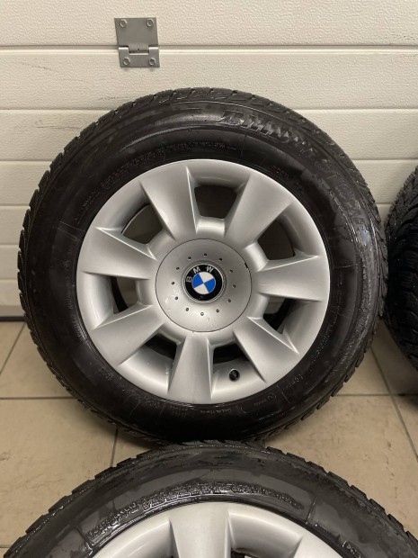 Bmw E39 Gyari 15" teli felni