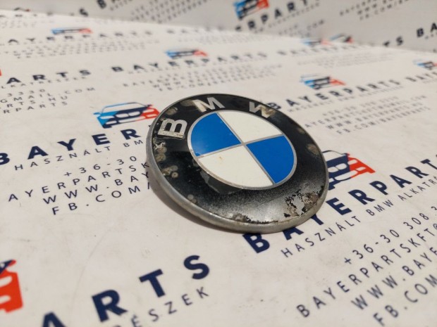 Bmw E46 E90 F30 stb. 74mm bontott hts emblma