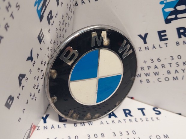 Bmw E46 E90 F30 stb. 74mm bontott hts emblma