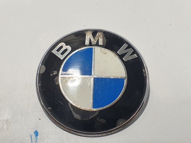 Bmw E46 compact E39 sedan touring hátsó 78mm bontott embléma