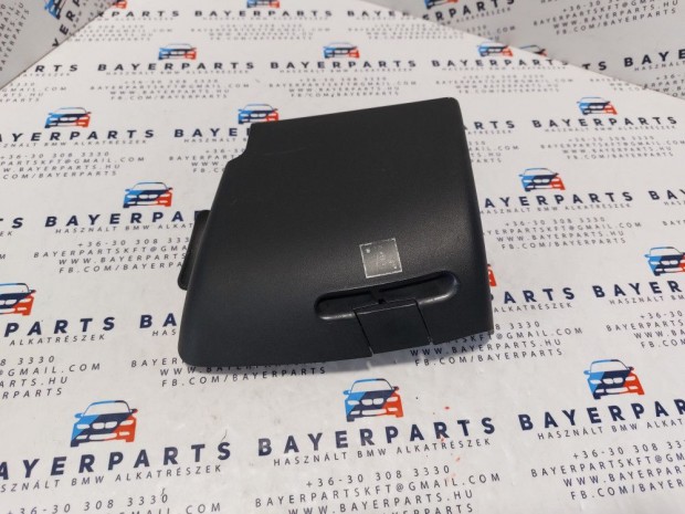 Bmw E46 compact fekete jobb h�ts� biztons�gi �v csomagt�r bor�t�s bur