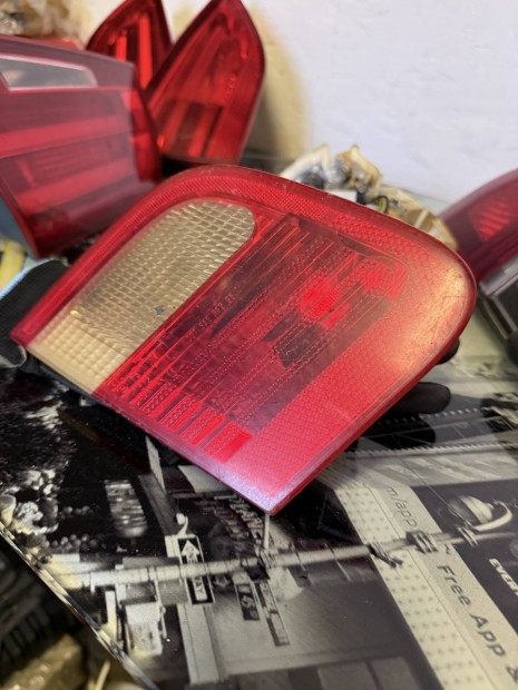 Bmw E46 limuzin bal hts csomagtr lmpa 8364923