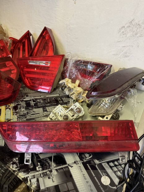 Bmw E65 bal hts csomagtr lmpa 7164741