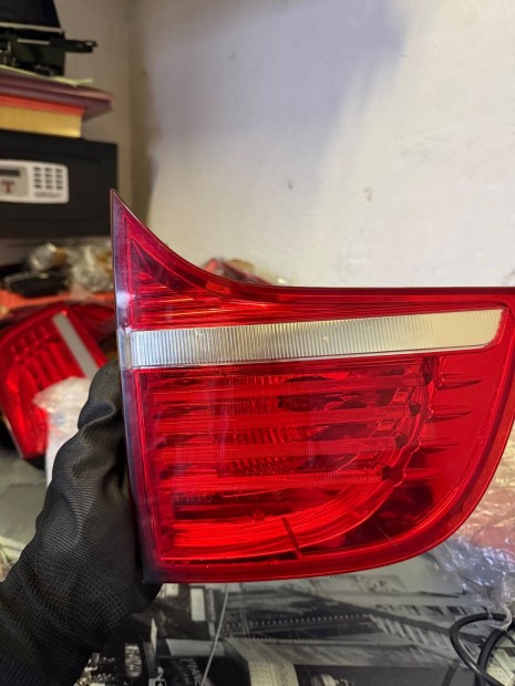 Bmw E71 X6 bal oldali csomagtr lmpa