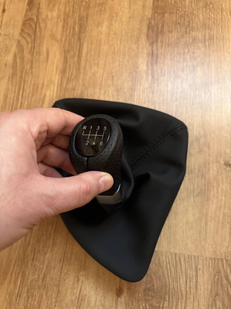 Bmw E81 E82 E87 E88 v�lt�gomb v�lt�szoknya (�j)