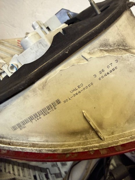 Bmw E87 LCI jobb hts lmpa 7164356