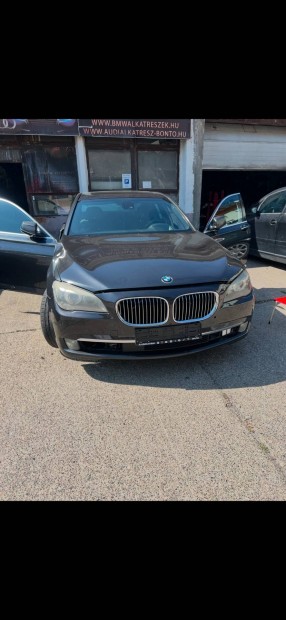 Bmw F01 F02 első lökhárító