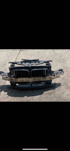 Bmw F01 F02 homlokfal kompletten