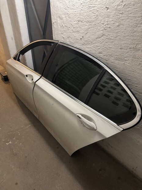 Bmw F01 bal oldali ajtok