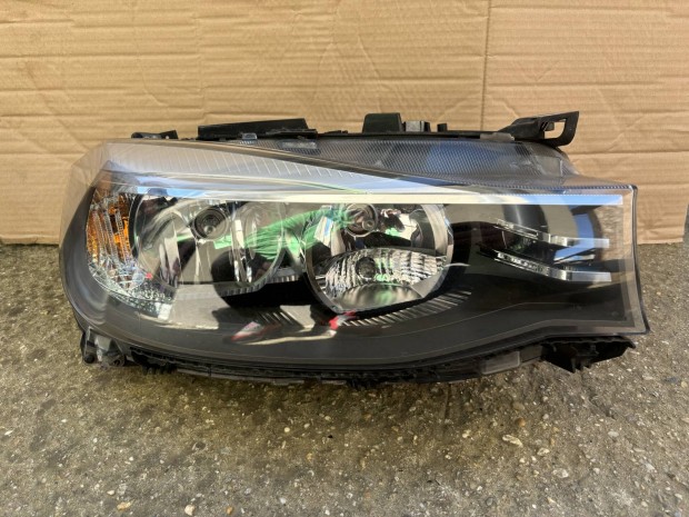 Bmw F34 3GT f�nysz�r� els� l�mpa