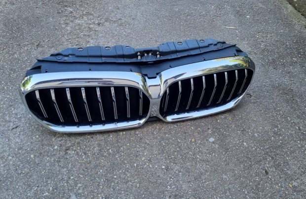 Bmw G30 G31 LCI Zsalu és vese