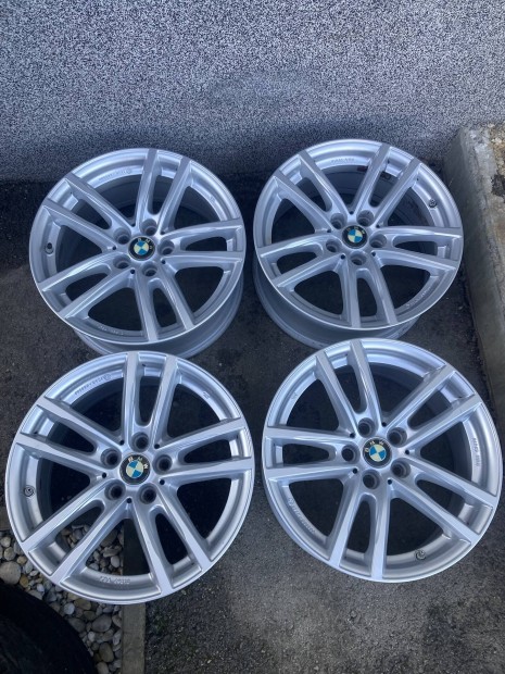 Bmw G30 -ra 17 col 5x112 szenzoros alufelni