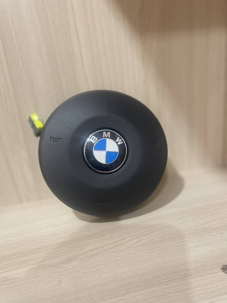 Bmw M sport l�gzs�k
