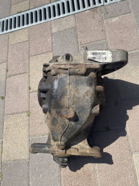 Bmw X5 E70 4.8I difi,differencilm elad