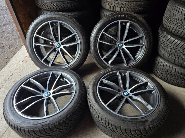 Bmw alufelni 18 felni 5x112 g30 g31 g26 i4 4gc goodyear téli gumi
