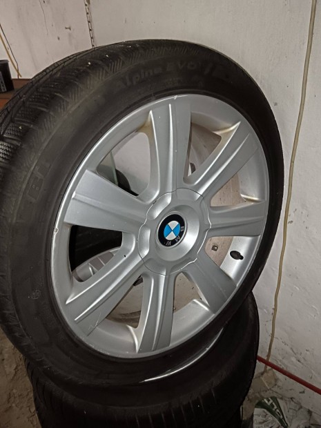 Bmw alufelni+gumi 225/45R17
