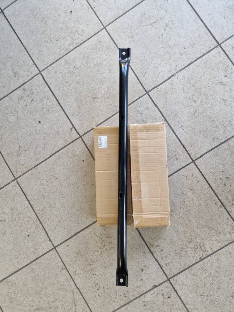 Bmw e36 alsó keresztmerevítő