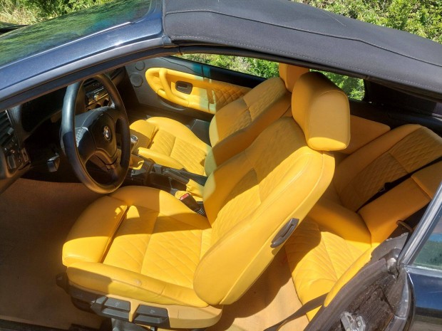 Bmw e36 cabrió ülés szett kárpitokkal