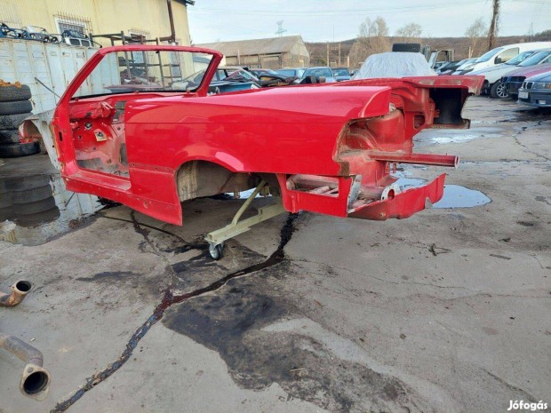 Bmw e36 cabrio vágható karosszéria