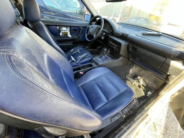 Bmw e36 compact kek beltr