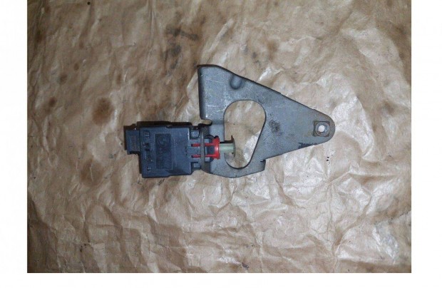 Bmw e36 féklámpa kapcsoló
