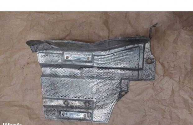 Bmw e36 kipufogó fölötti hővédő lemez