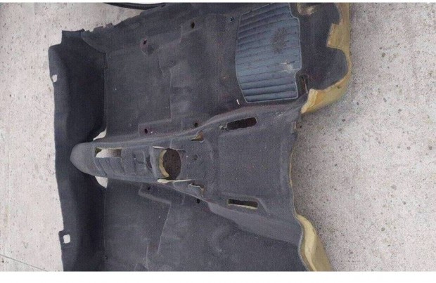 Bmw e36 sedan nagyszőnyeg