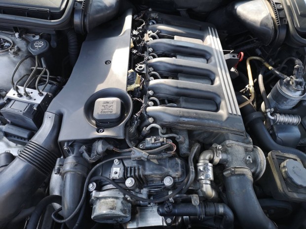 Bmw e39 525d 530d motor alkatreszek 