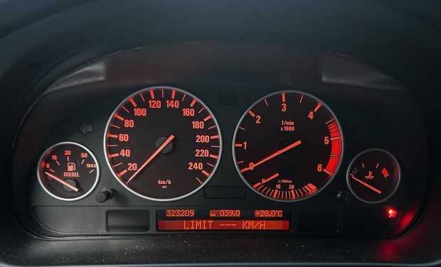 Bmw e39 M 525d 530d km ra autonatahoz