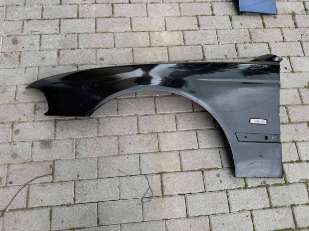 Bmw e39 bal első sárvédő cosmoschwarz 303