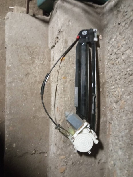 Bmw e39 bal hátsó ablakemelő szerkezet