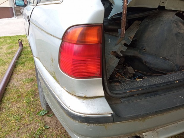 Bmw e39 fl el�tti h�ts� l�mp�k 