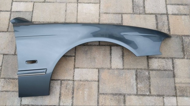 Bmw e39 jobb els� s�rv�d�