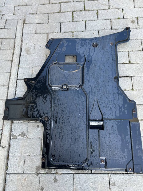 Bmw e39 vlt alatti burkolat