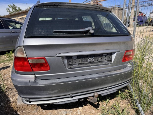 Bmw e46 csomagtérajtó