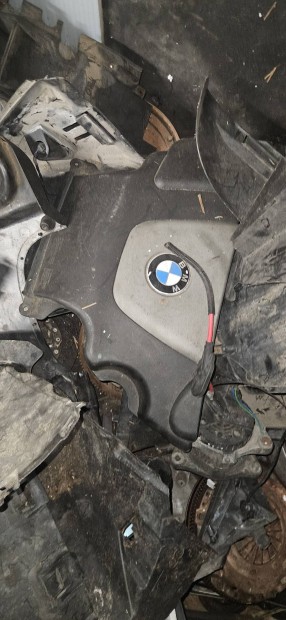 Bmw.e46 motor burkolat