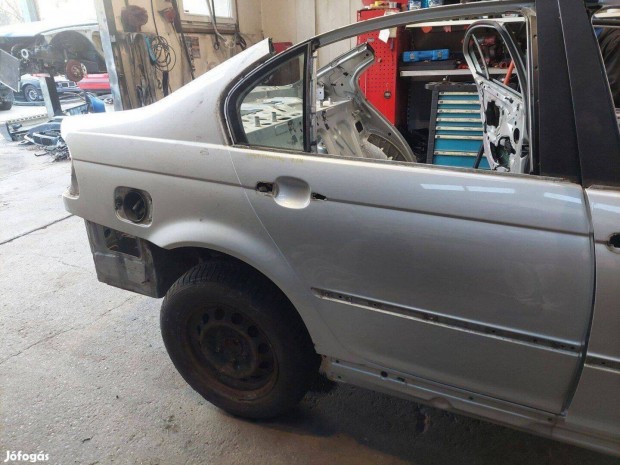 Bmw e46 sedan jobb hts ajt
