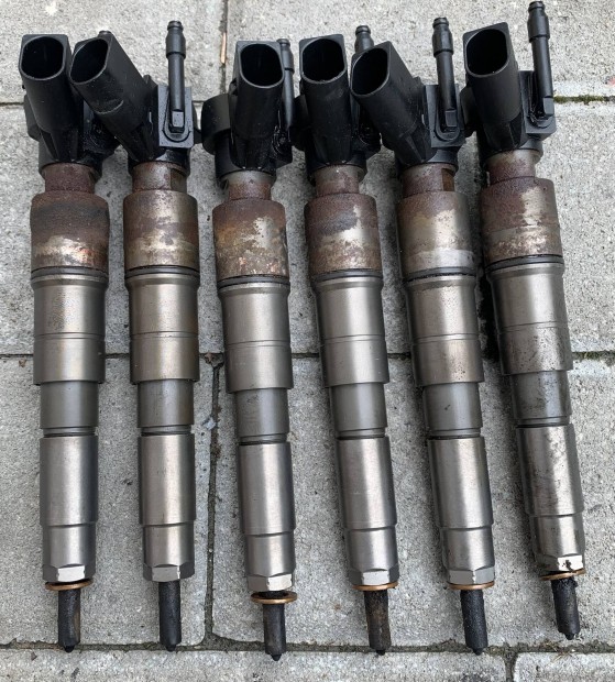 Bmw e60 e61 30d 231le 306d3 porlasztok