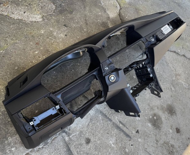 Bmw e60 e61 m�szerfal gomos inditas�hoz