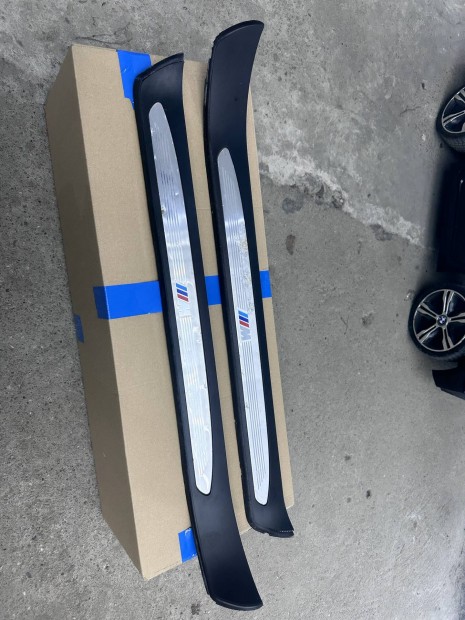 Bmw e60 m-es küszöb belépő