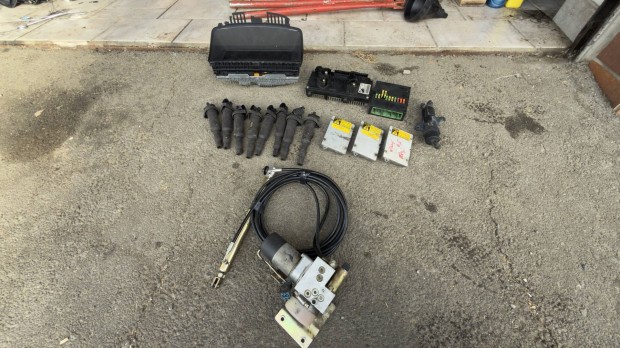 Bmw e65 745i alkatr�szek!