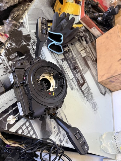 Bmw e87 kormnykapcsol 6989566