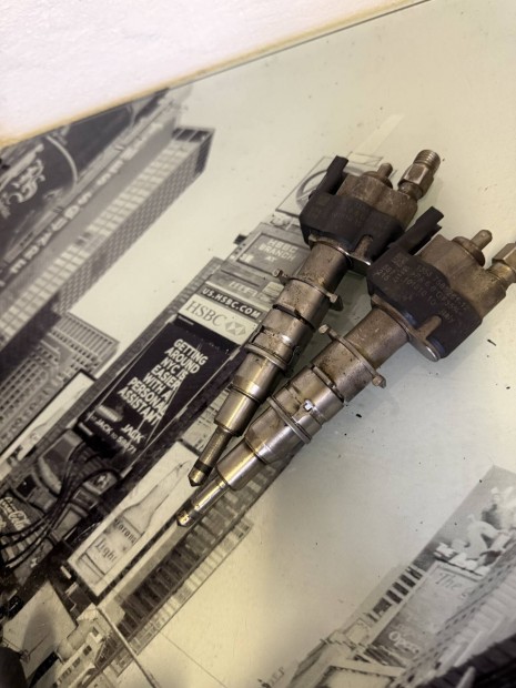 Bmw e88 e90 f07 f10 f12 f01 e70 e71 injektor 7585261