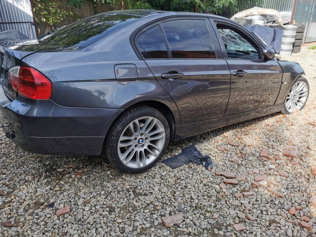 Bmw e90 320d bontasa