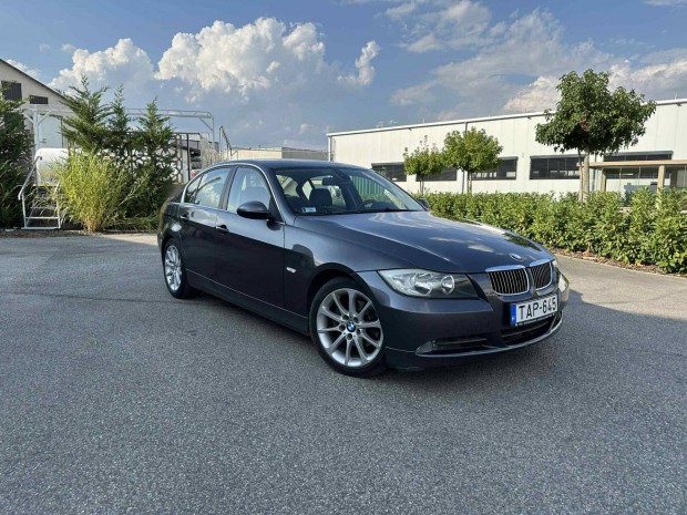 Bmw e90 325i