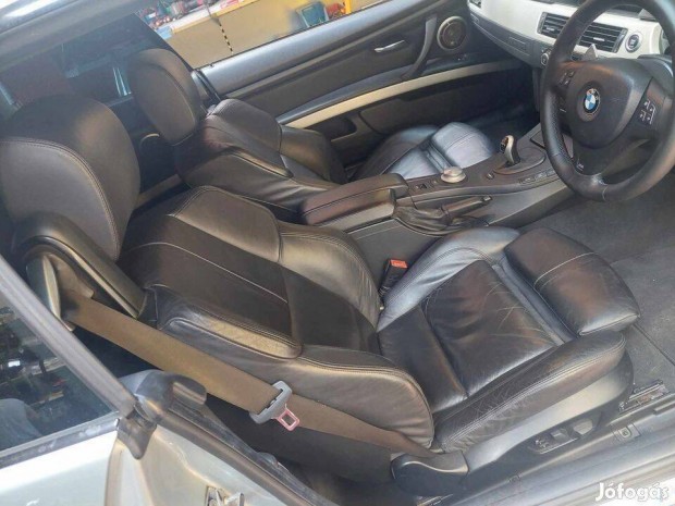 Bmw e93 m3 ülés szett
