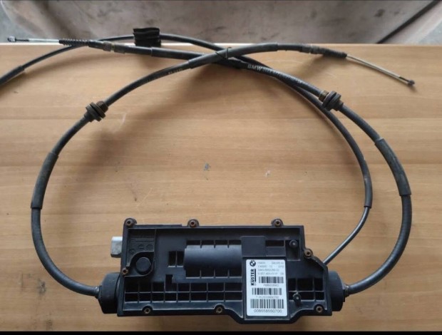 Bmw elektromos kzifk rgztfk parkolfk