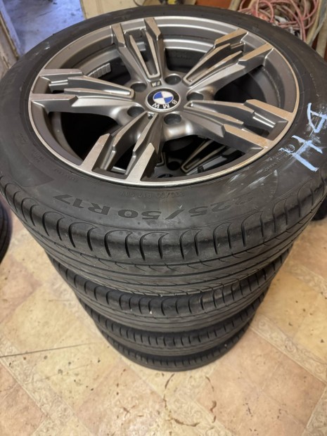 Bmw felni elad