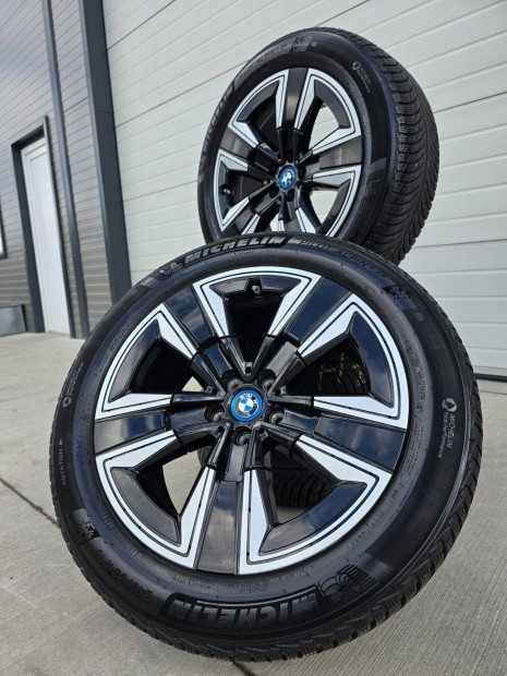 Bmw g08 g01 g02 ix3 x3 x4 alufelni 19 felni 5x112 tli gumi