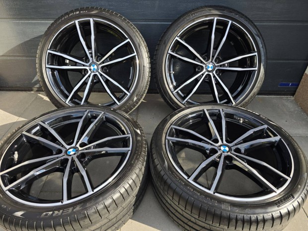 Bmw g20 g21 g22 g23 g42 alufelni 19 felni 5x112 pirelli nyári gumi